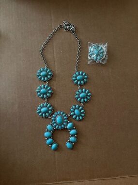 Turquoise Flower Statement Necklace and Ring Set - Women Jewelry